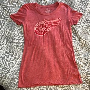Official NHL Vintage Style Detroit Red Wings Tee